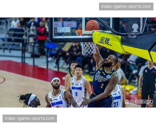 常规赛收官夜：辽宁新疆迎终极卡位，主场优势归属即将揭晓